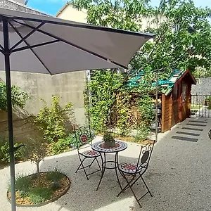 apt-les-myosotis-cavaillon-petit-luberon.fr-provencehotel.com/